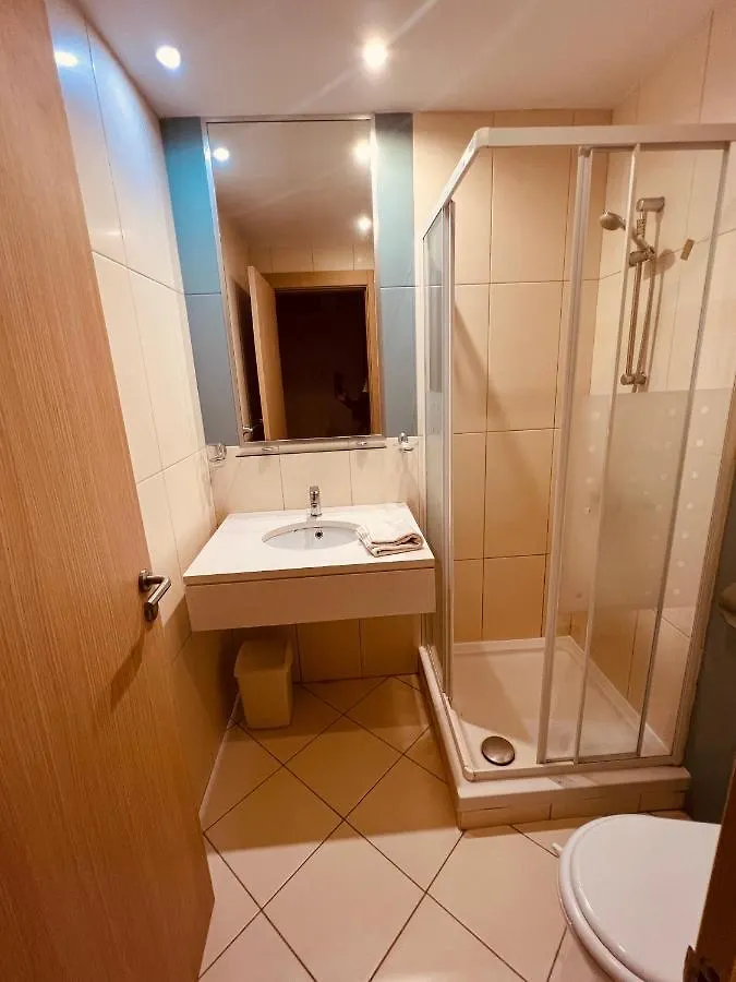 Apartamento T2 Equipado Vila Verde Santa María