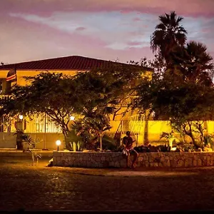 Surf House Santa María