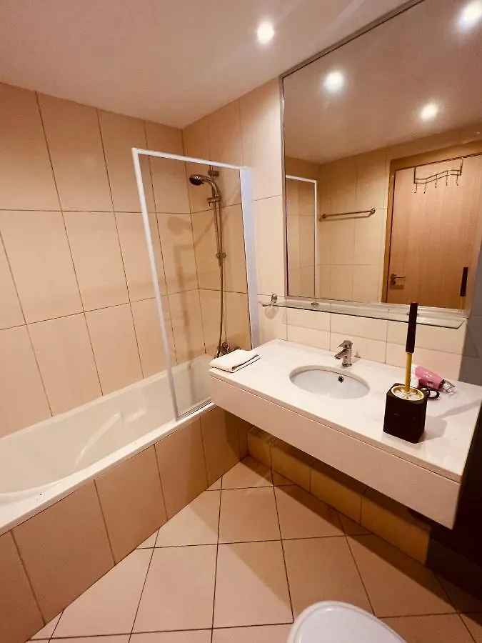 Apartamento T2 Equipado Vila Verde Santa Maria Appartamento